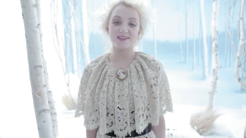 Evanna-Lynch-cover